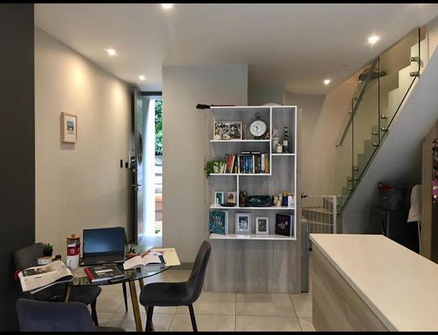 2 BEDROOM PROPERTY TO RENT IN MENLO PARK